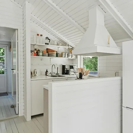 Vakantiehuis Experience Nature's Embrace And Peace