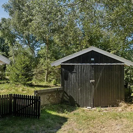 Experience Nature's Embrace And Peace * Græsted